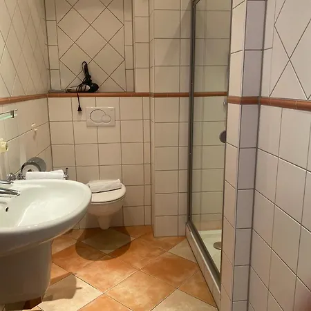 Bergel ゲストハウス 3*