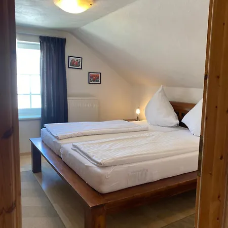 Bergel ゲストハウス ザンクト・マルティン